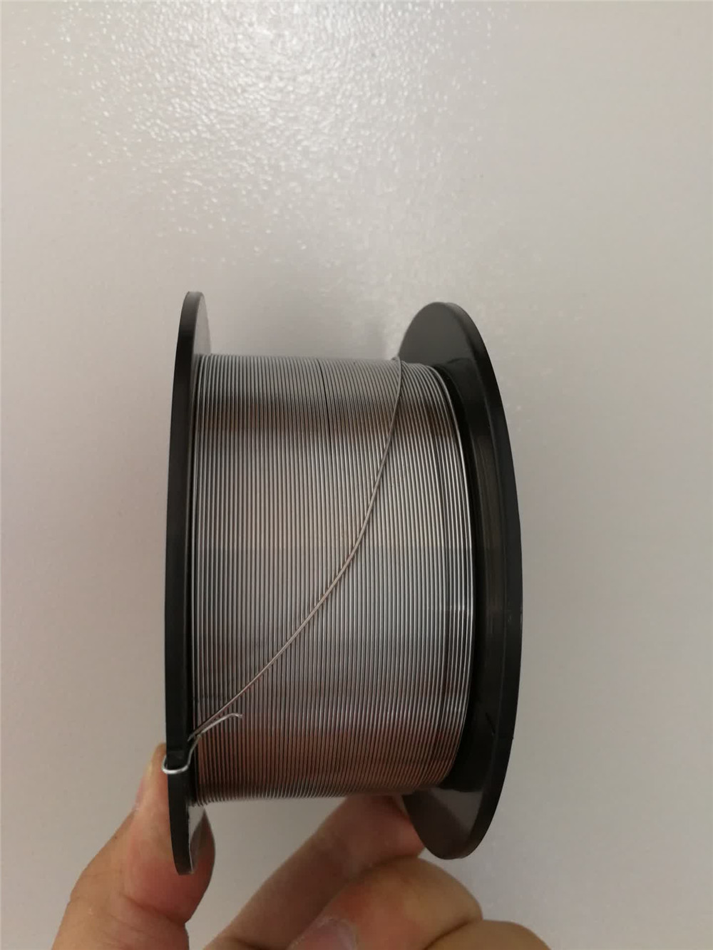 Electronic smoke heating wire